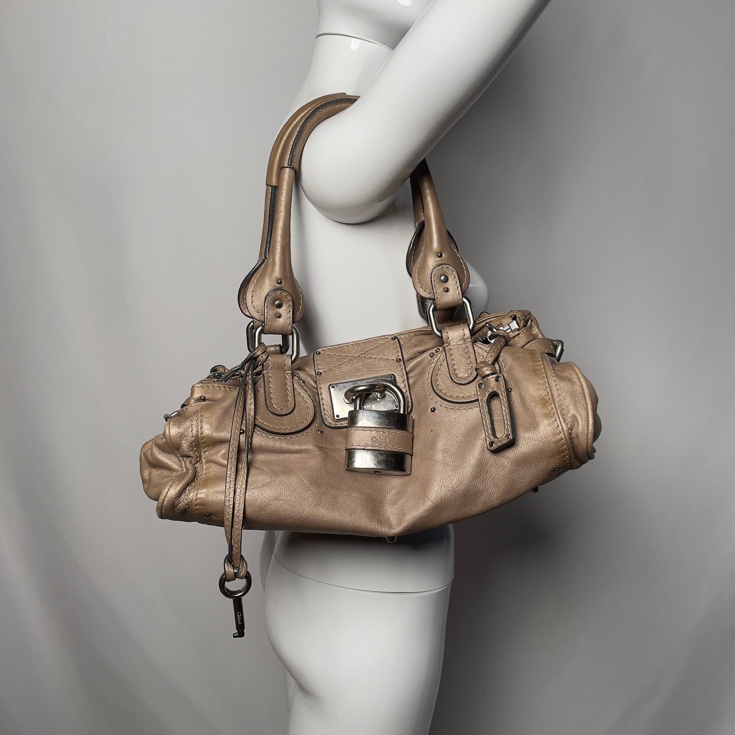 💎 Pre-owned CHLOÉ 2007 light silver paddington 💎