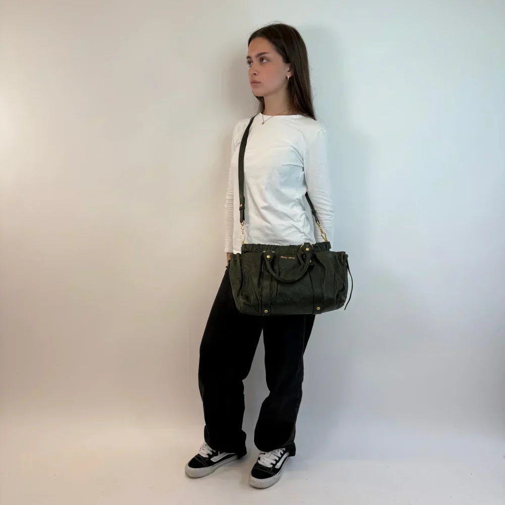 💎 Pre-owned Miu Miu Vitello Lux handbag with shoulder strap in dark green leather 💎