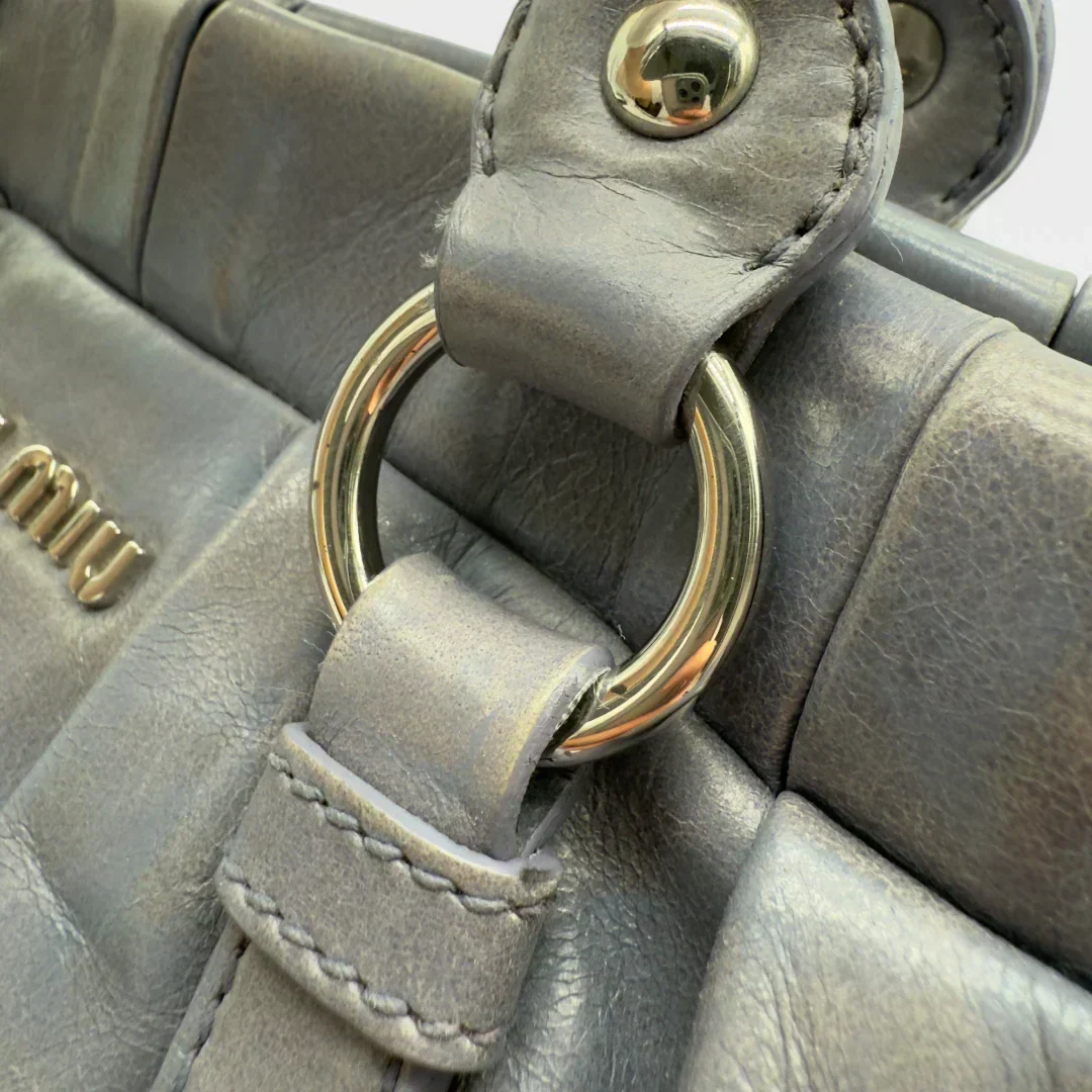 💎 Pre-owned Miu Miu handbag Vitello Lux blue/lilac 💎