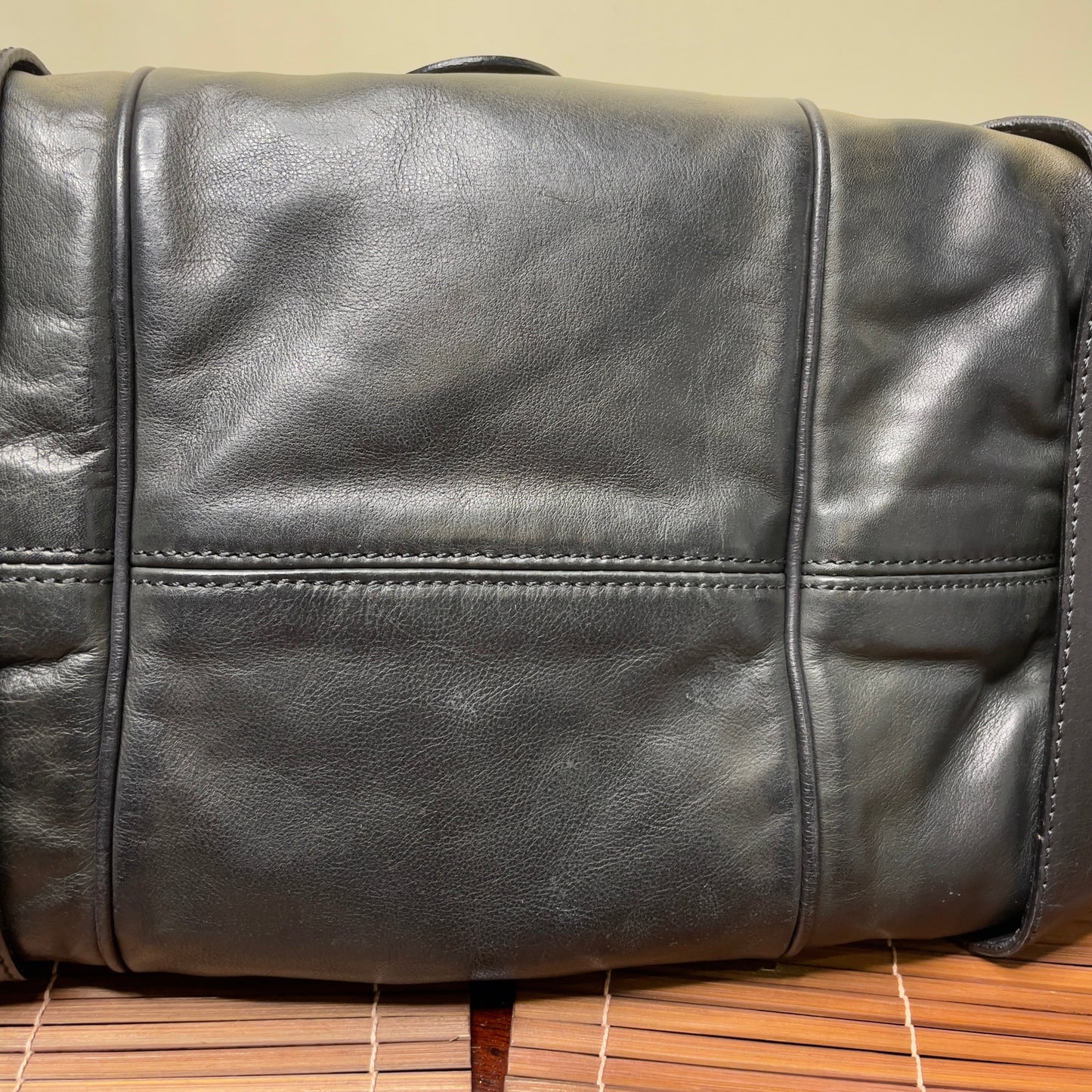 💎 Pre-owned CHLOÉ oil slick silverado bag 💎