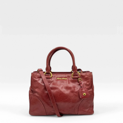 Miu Miu handbag Vitello Shine with shoulder strap made of red leather