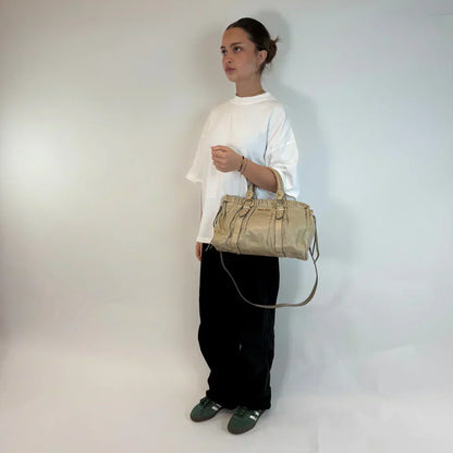 💎 Pre-owned Miu Miu handbag Vitello Lux with shoulder strap made of beige leather 💎
