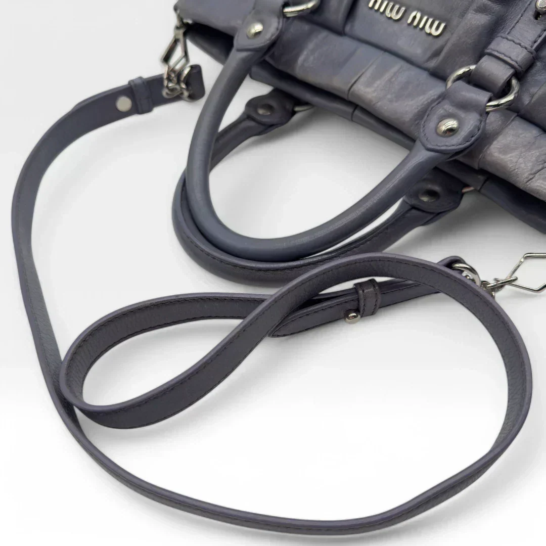 💎 Pre-owned Miu Miu handbag Vitello Lux blue/lilac 💎