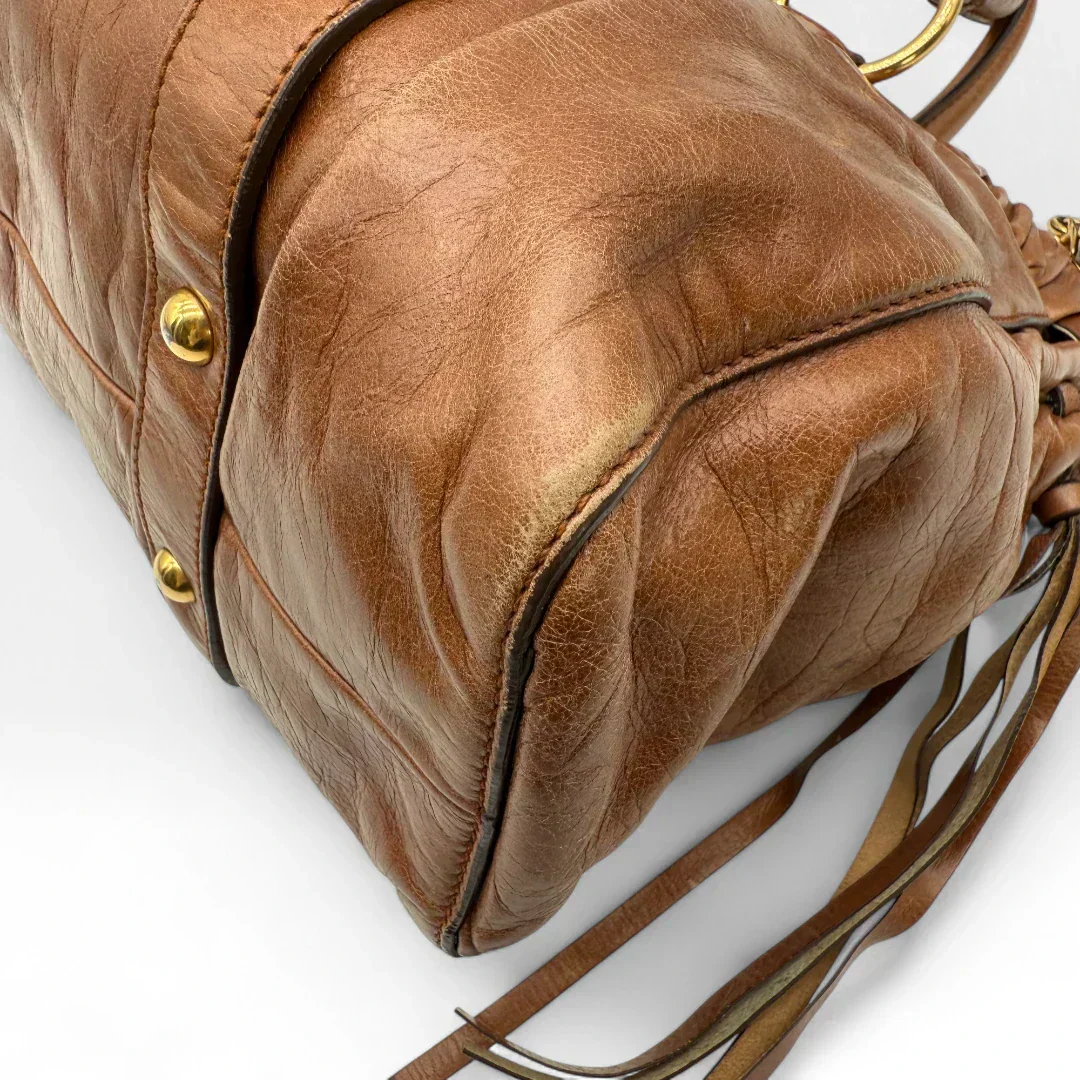 💎 Pre-owned Miu Miu handbag Vitello Lux with shoulder strap made of dark brown leather 💎