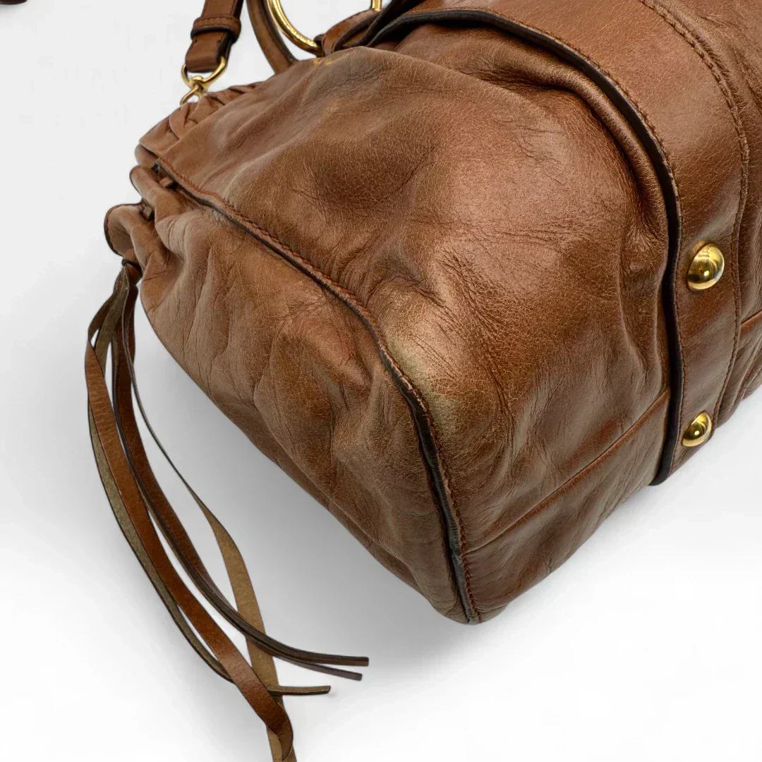 💎 Pre-owned Miu Miu handbag Vitello Lux with shoulder strap made of dark brown leather 💎