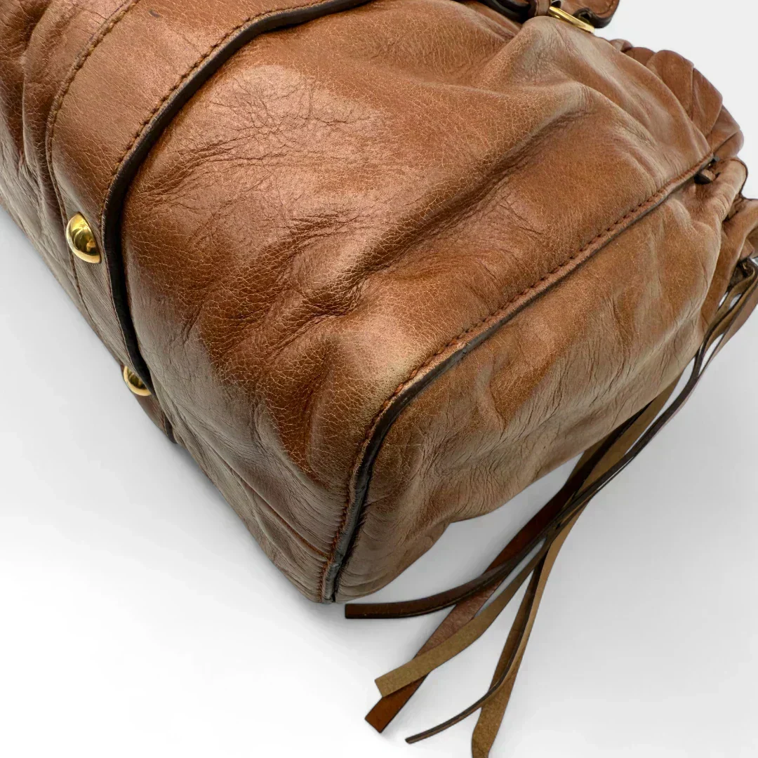 💎 Pre-owned Miu Miu handbag Vitello Lux with shoulder strap made of dark brown leather 💎
