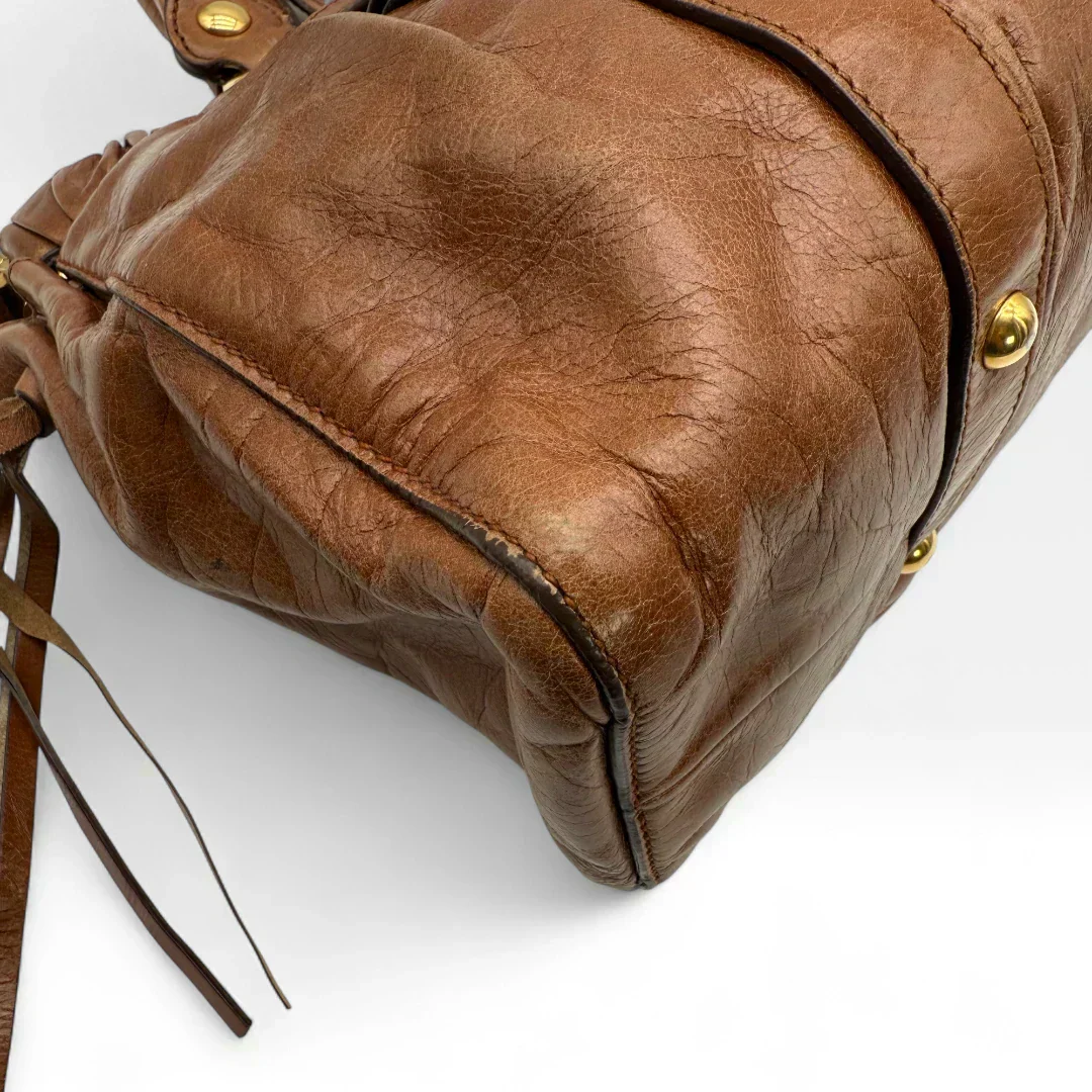 💎 Pre-owned Miu Miu handbag Vitello Lux with shoulder strap made of dark brown leather 💎