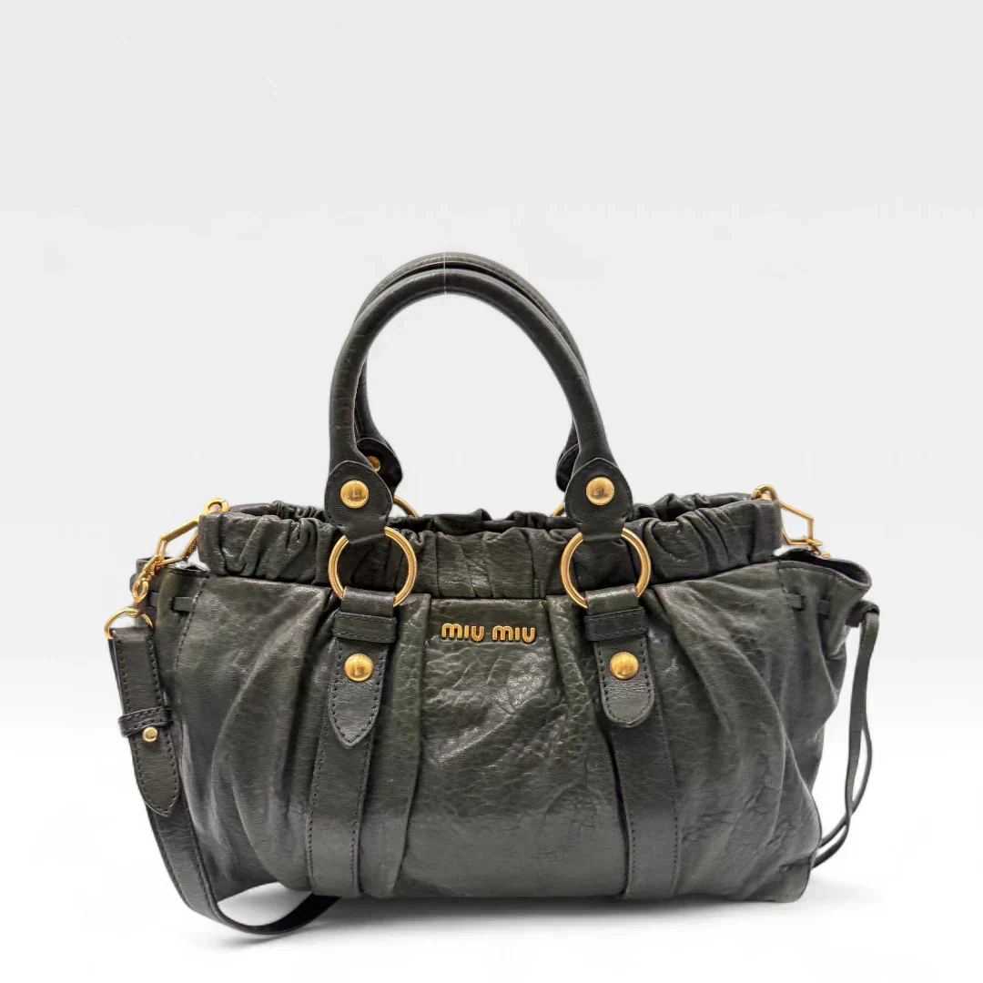 💎 Pre-owned Miu Miu Vitello Lux handbag with shoulder strap in dark green leather 💎