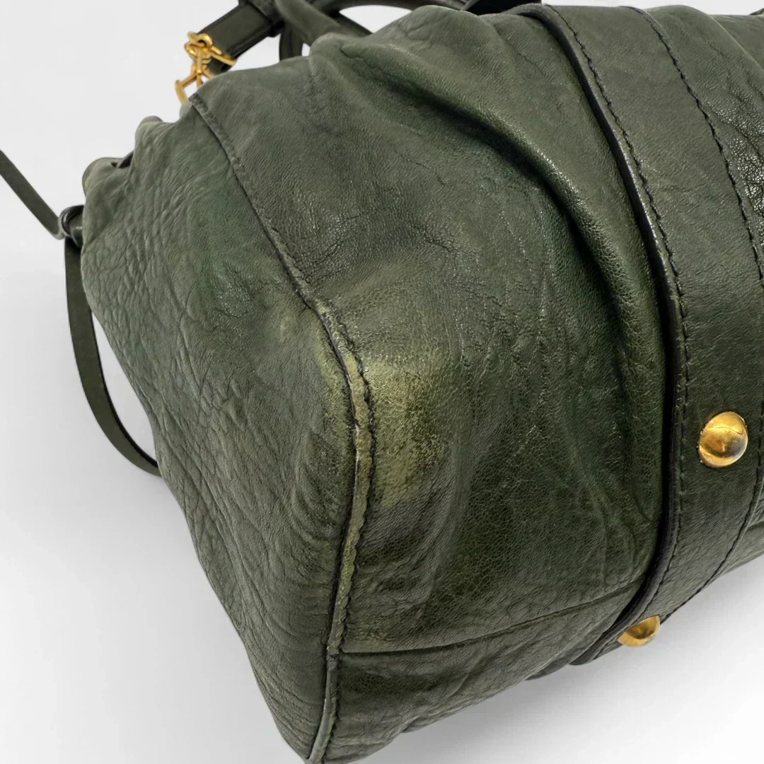 💎 Pre-owned Miu Miu Vitello Lux handbag with shoulder strap in dark green leather 💎