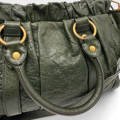 💎 Pre-owned Miu Miu Vitello Lux handbag with shoulder strap in dark green leather 💎