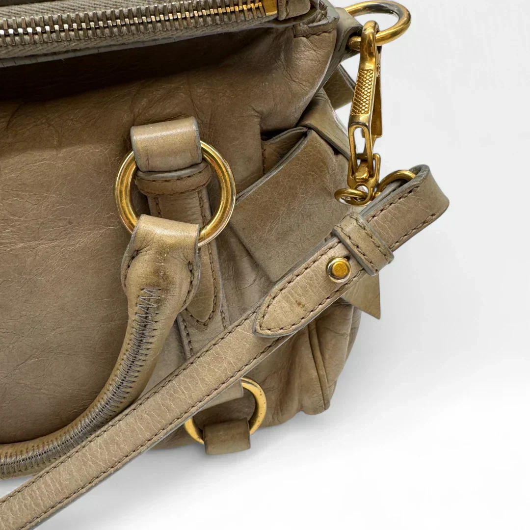 💎 Pre-owned Miu Miu handbag Vitello Satchel small 💎