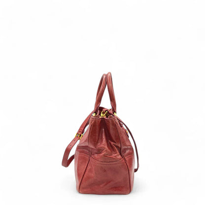 Miu Miu handbag Vitello Shine with shoulder strap made of red leather