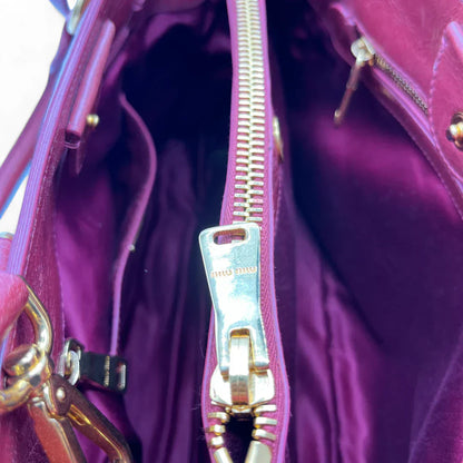 Miu Miu handbag Vitello Shine with shoulder strap made of red leather