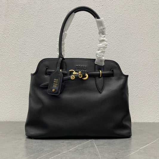 Vintage Authentic White Chloé Paddington Bag