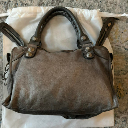 Authentic Balenciaga City Bag Giant In Faded Grey