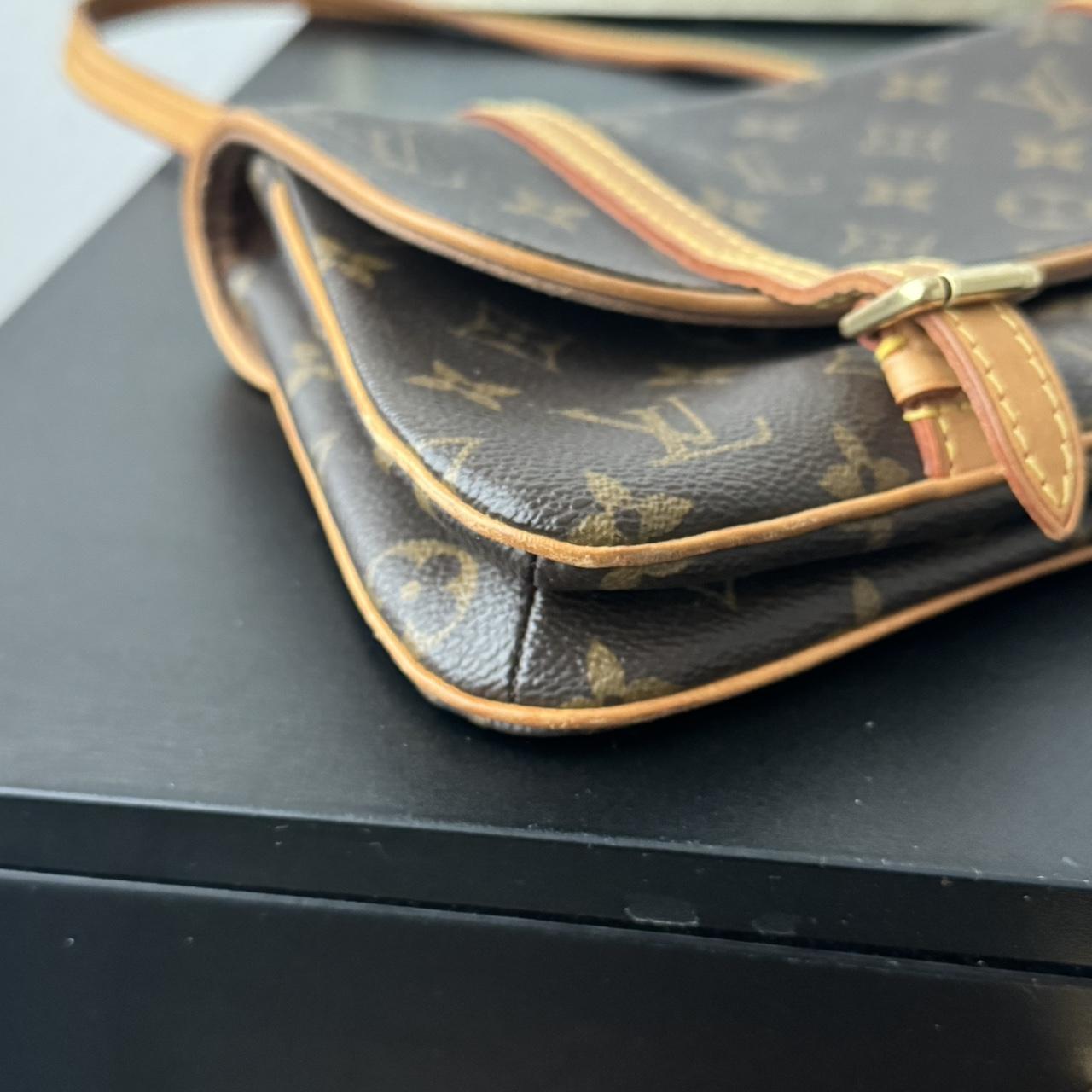 Beautiful Vintage Louis Vuitton Marelle MM – AMAZING Condition!