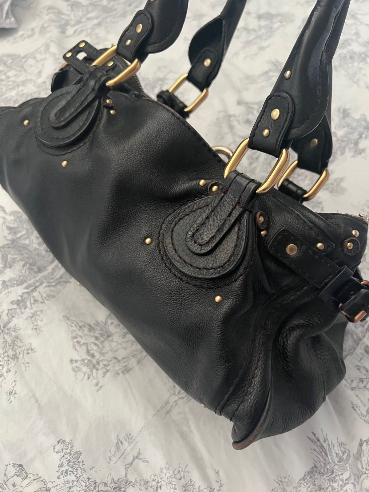 💎 Pre-owned Black Chloé Paddington Bag – Gold Hardware 💎